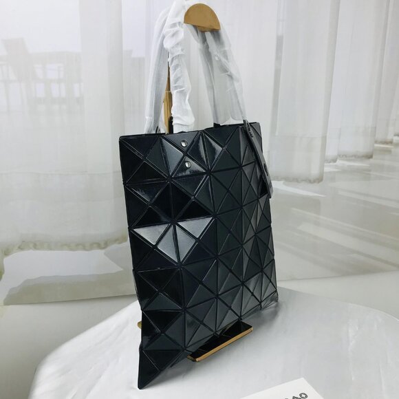 New Bao Bao Issey Miyake Lucent Tote Bag Black - Picture 12 of 12